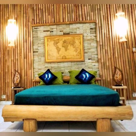 Kaia Lovina Guest House Junior Suite מראה חיצוני תמונה
