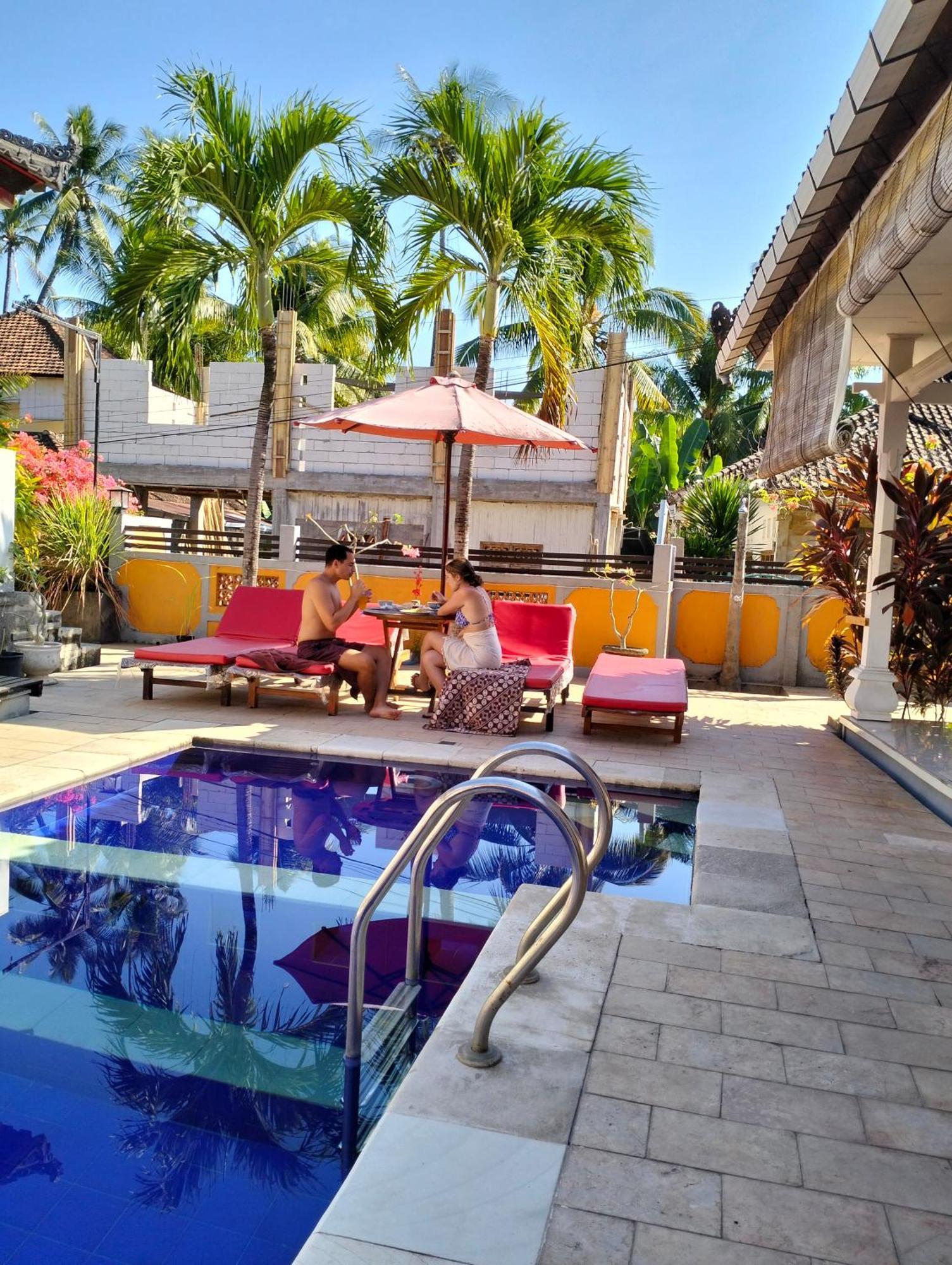 Kaia Lovina Guest House Junior Suite מראה חיצוני תמונה